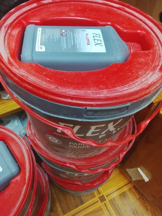 Клей двух компонентный для паркета  33 y.e