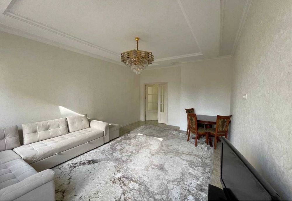 Сдаётся 3-комнатная квартира в новостройке (Самарканд)