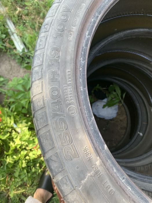 Продам шин 255/40/19