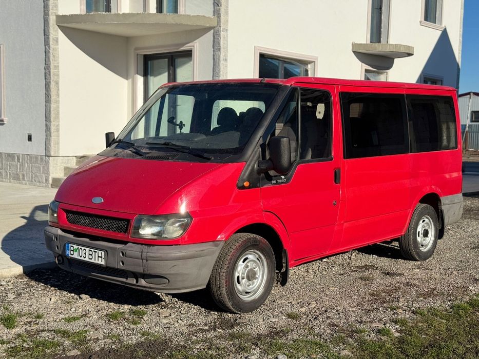 Ford transit 9 locurii