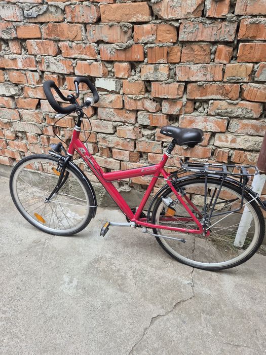 De vânzare bicicleta in stare foarte bună arata exact ca in poze