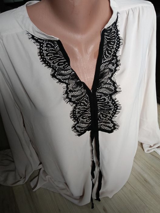 Дамски ризи, Кенсол, Юнона