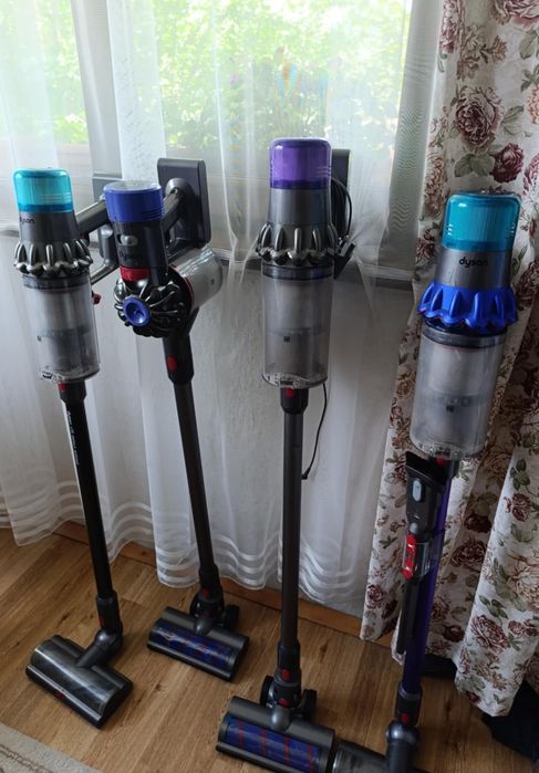 Dyson v6 ,v7 ,v8 ,v10  v11  v15 прахосмукачки на батерии