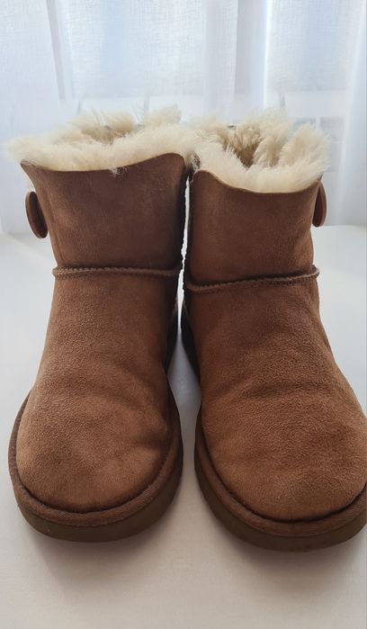 Ghete UGG Button dama