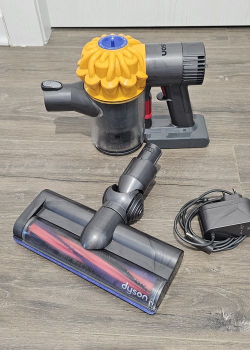 Dyson V6  (SV03)