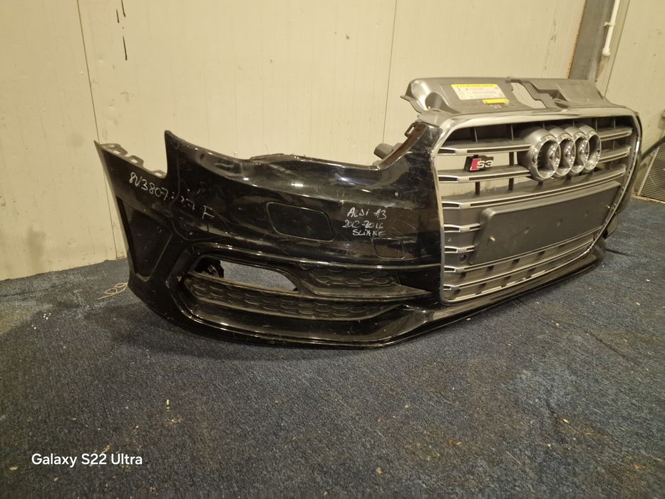 Bara fata cu grile audi q3 sline si audi a3 8v sline