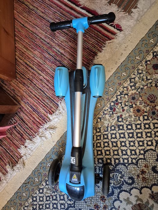 Vand trotineta copiii