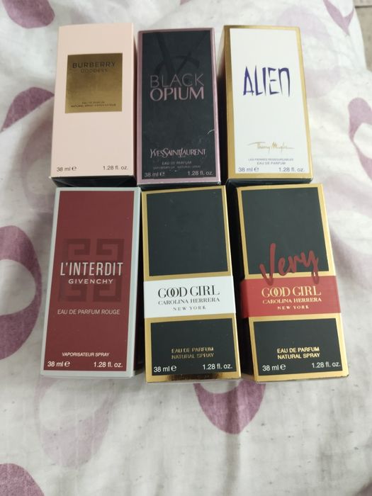 Mini parfum de geantă