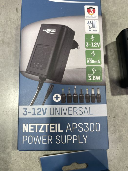 Incarcator universal Ansmann 3-12 v
