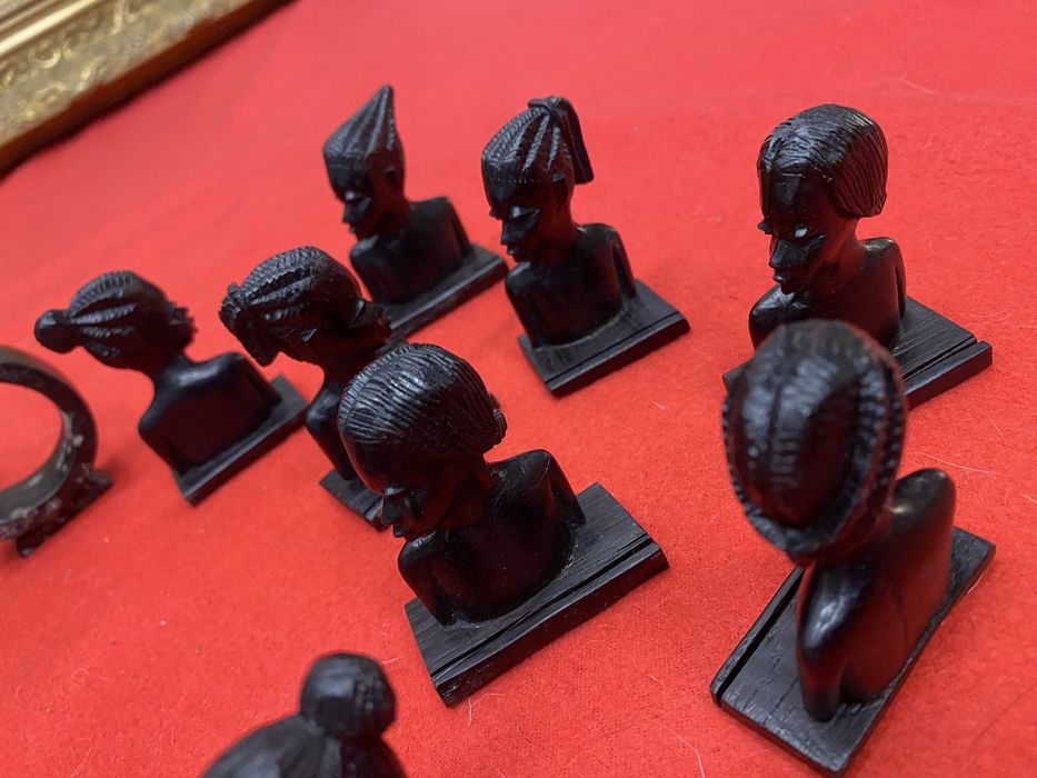 Африкански абаносови пръстени и поставки Кения 1920