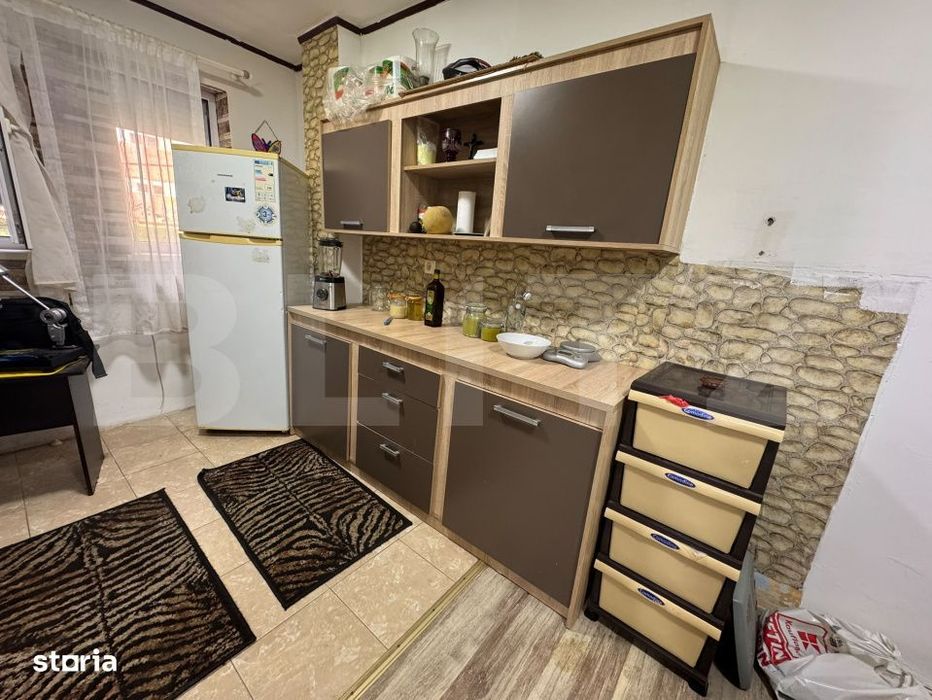 De vanzare, Apartament cu 1 camera, decomandat, 40 mp, la 2 minute de