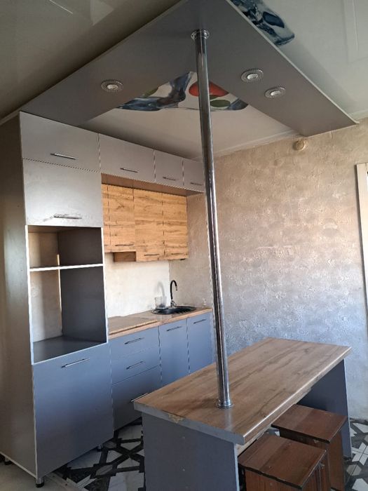 СРОЧНО !!! Продам кухонный гарнитур