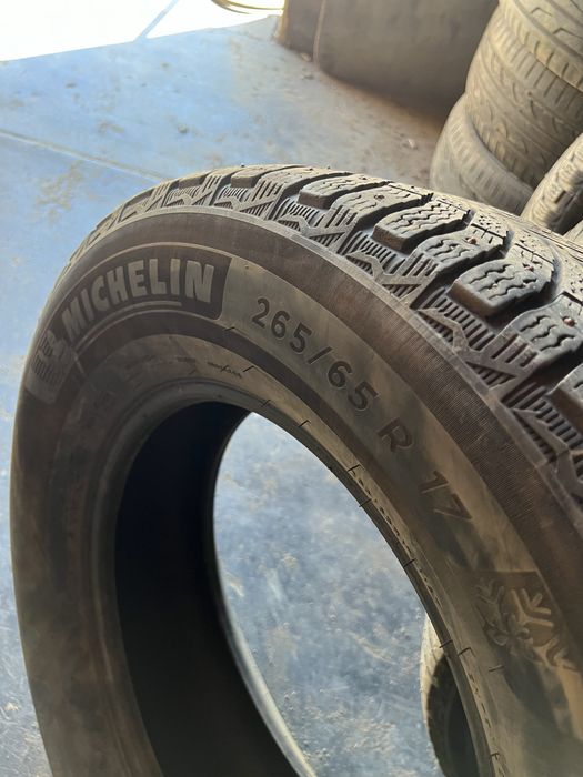 Продам 265/65 R17 Michelin