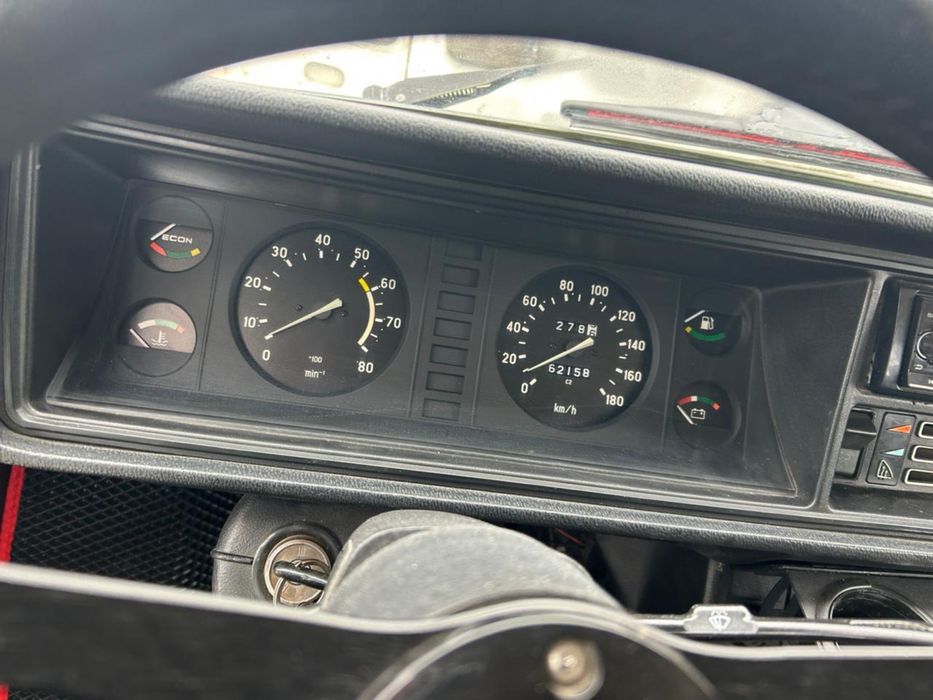 Продаю семерку.