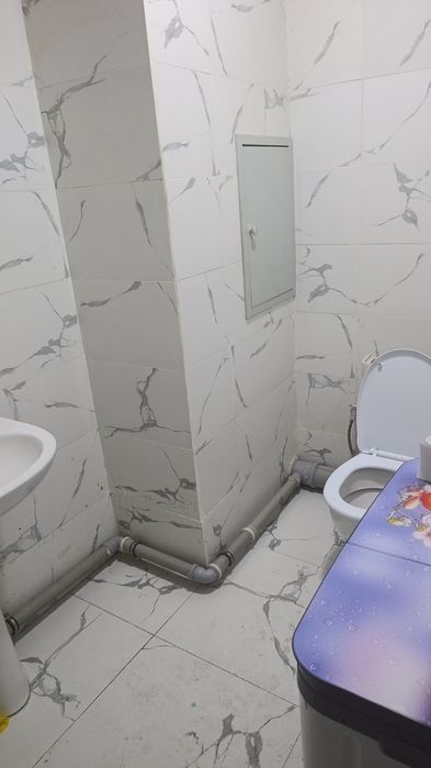 Dom yangi navastiroyka toza ozoda turish kk