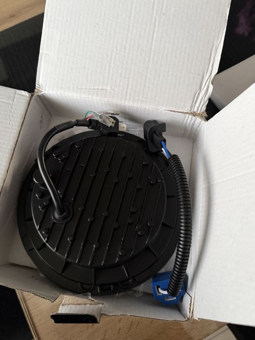 Универсален мото LED фар 7” с Amber DRL 12/24V