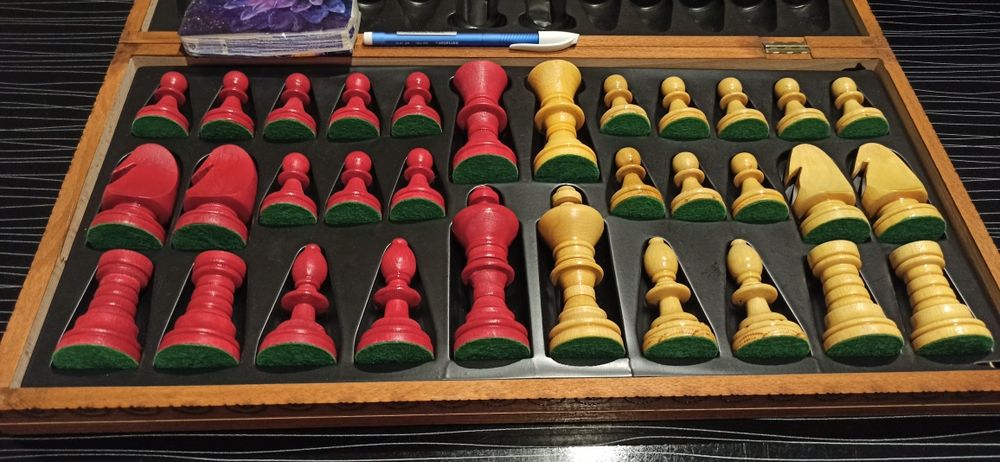 Seturi de sah de vanzare