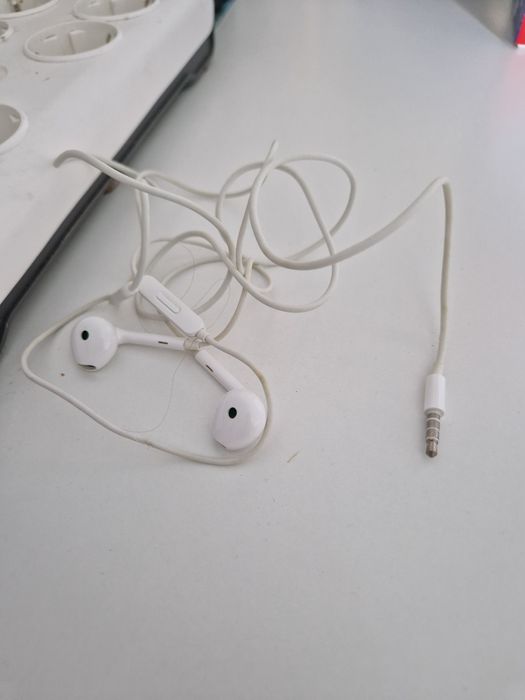 Căști audio perfect funcționale