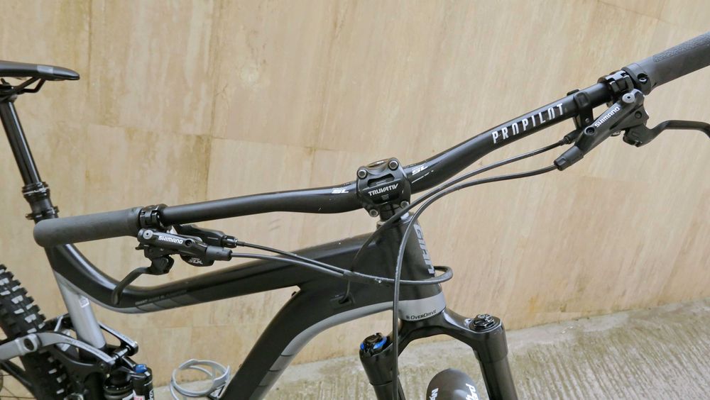 Giant Reign, 27.5 Enduro, RockShox Pike 160 мм, Shimano SLX/XT 1x11, Shigura 4 бутала