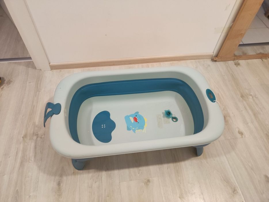 Cădiță pliabila cu suport  pentru bebelusi