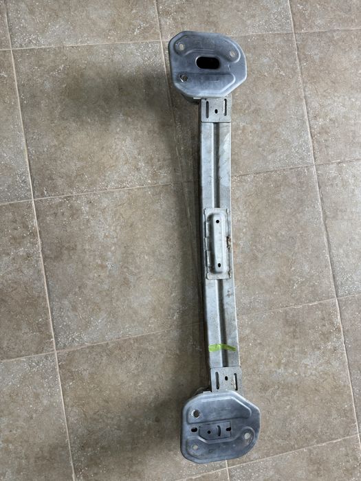 Bară Ranforsare Spate Volvo XC60 (2017–2020) Originală