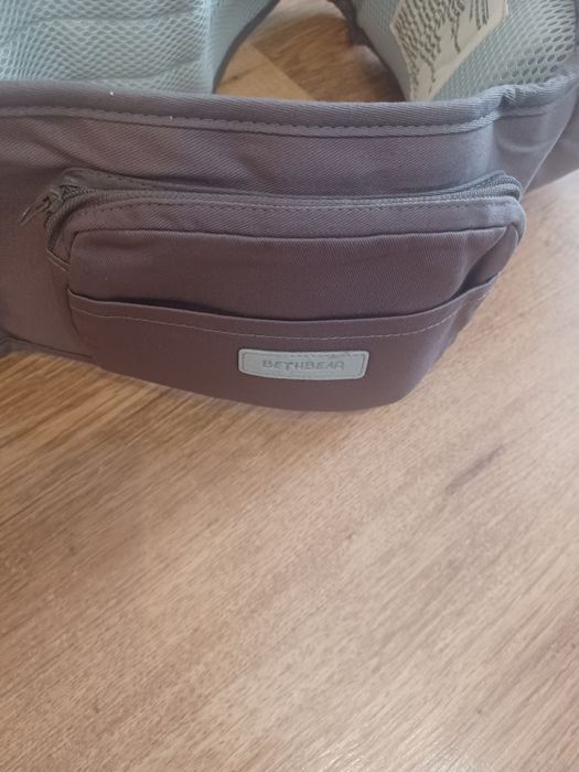 Ергономична раница за бебеносене