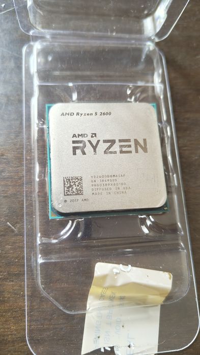 Процессор AMD Ryzen 5 2600