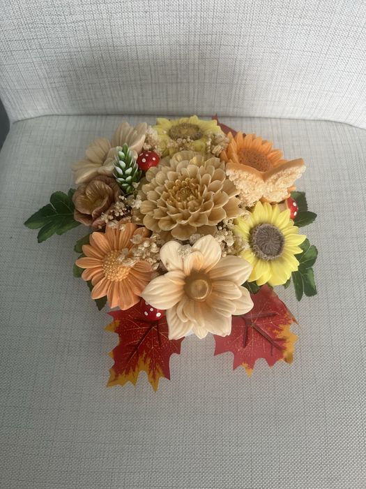 Цветя и аранжировки от ароматен сапун