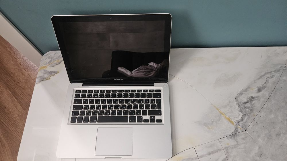 MacBook б/у продам