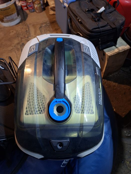 Продам пылесос TOMAS