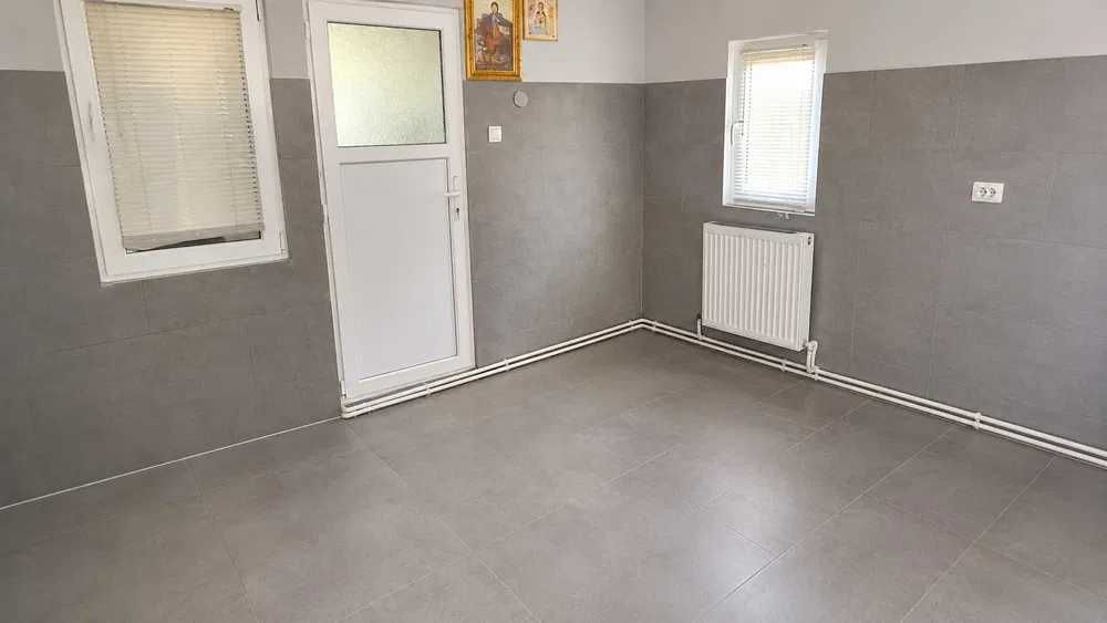 OCAZIE UNICĂ - casa în Ciurbești, comuna Miroslava , liberă pentru mutare imediată
