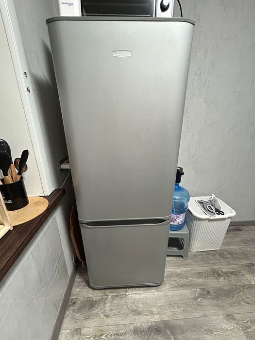 Продам холодильник Бирюса