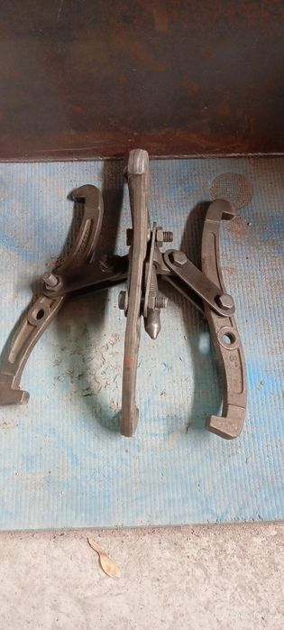 Продам съёмник в отличном состоянии.