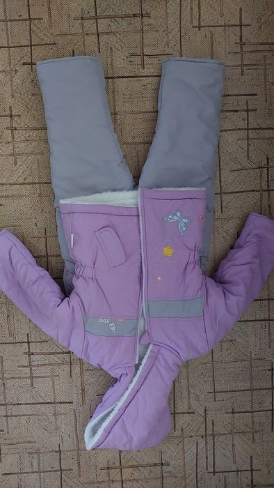 Продам детский комбинезон