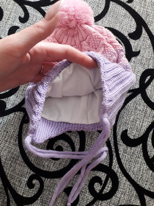 Продам шапку осень-весна