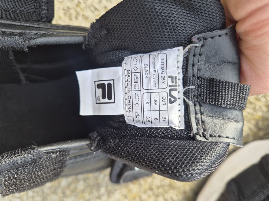 Маратонки Fila 37 номер