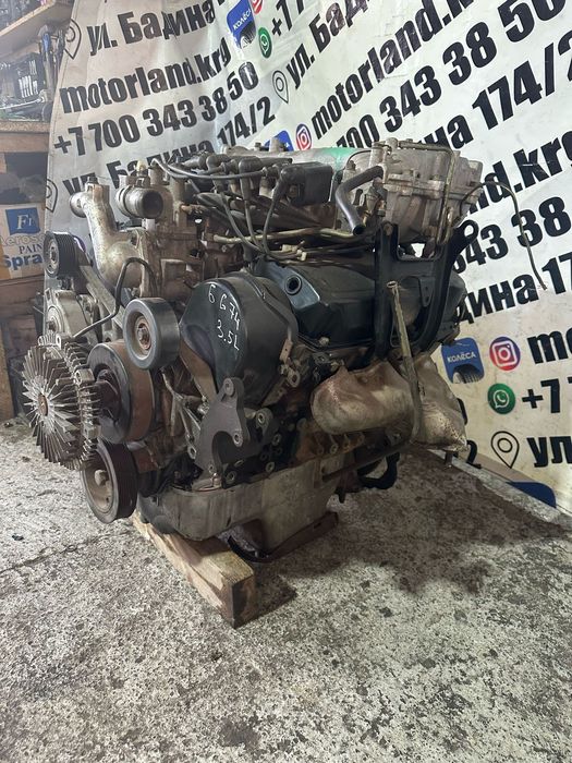 Двигатель Mitsubishi 6G74  3.5L