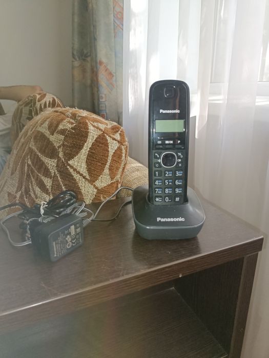 Продам радиотелефон