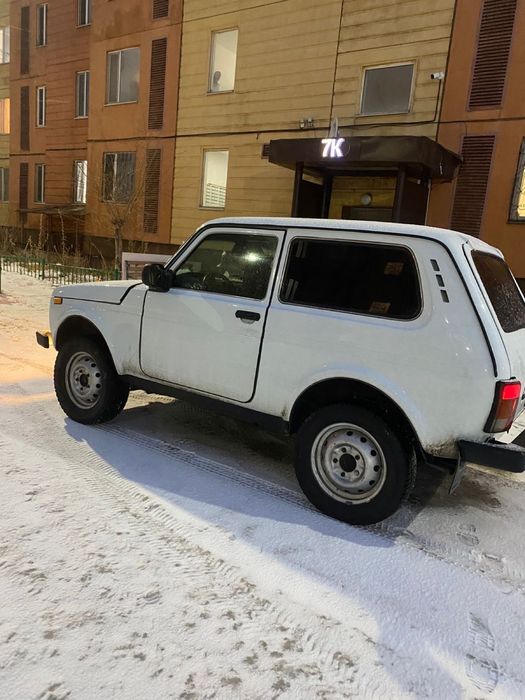 Продам срочно нива