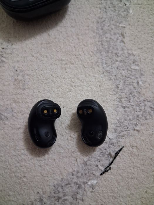 Продам наушники от самсунг