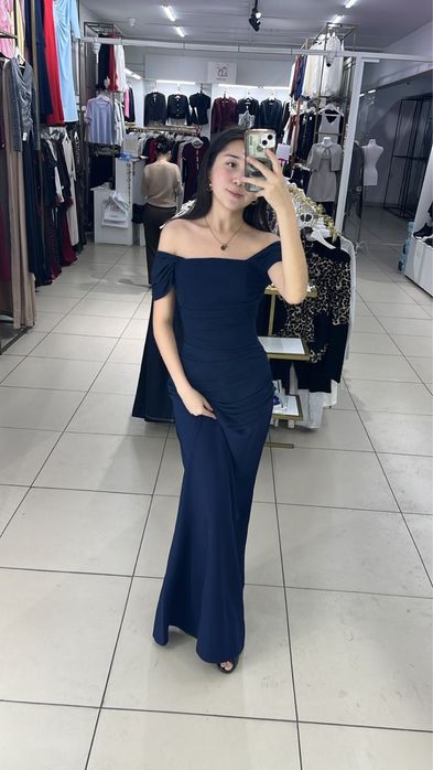 Продам платье новое