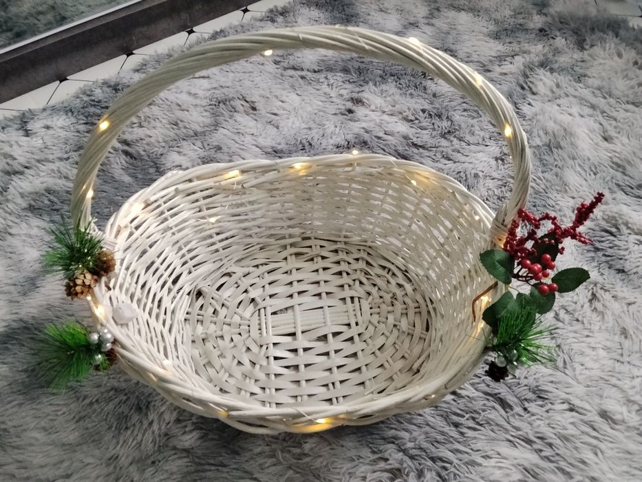 Корзина плетённая