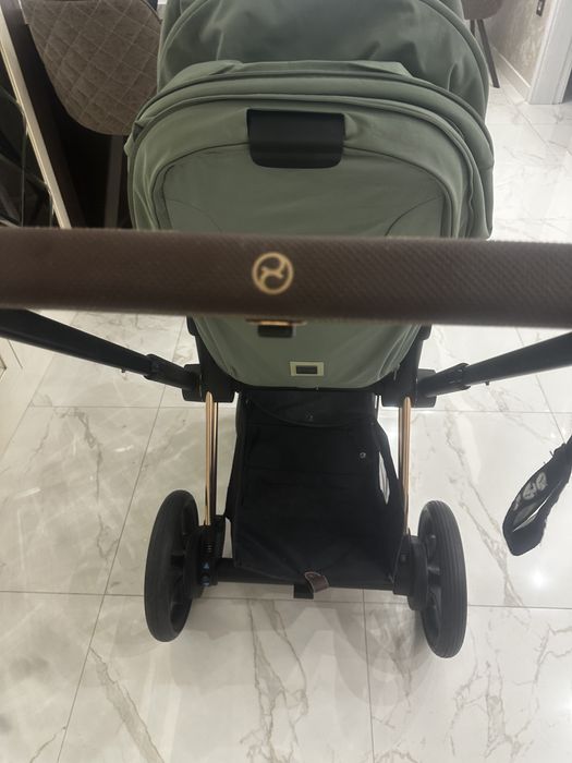 Cybex e-PRIAM  4 Lux / Leaf Green