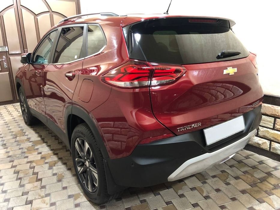 Tracker 2024 Premier plus