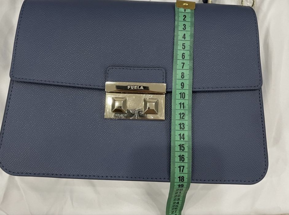 Кожанная сумка Furla Bella Top Handle