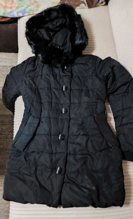 Vând geacă de iarnã pt damă