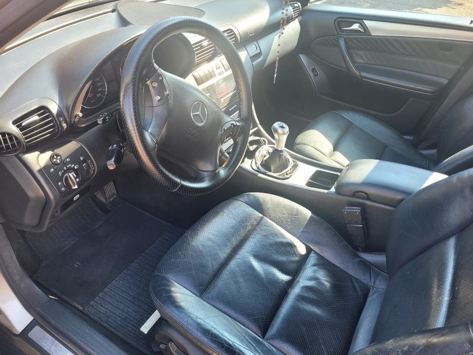Mercedes-Benz C220 w203 2.2