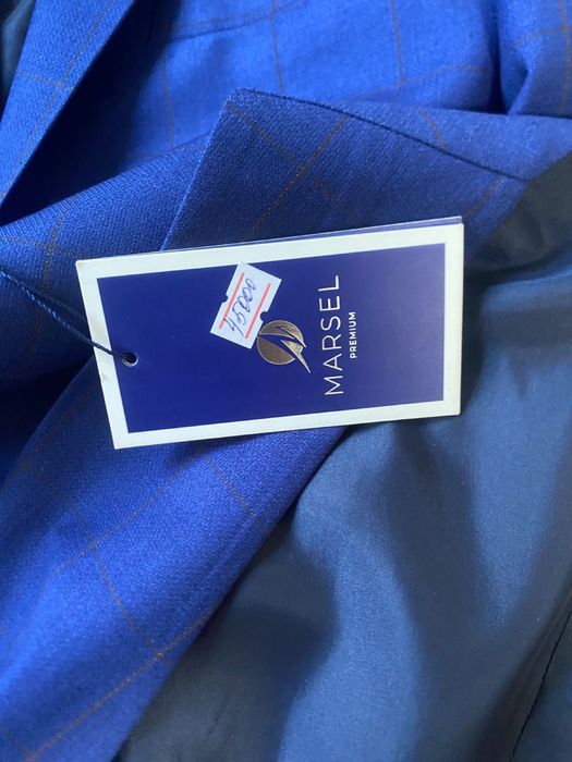 Продам мужской костюм