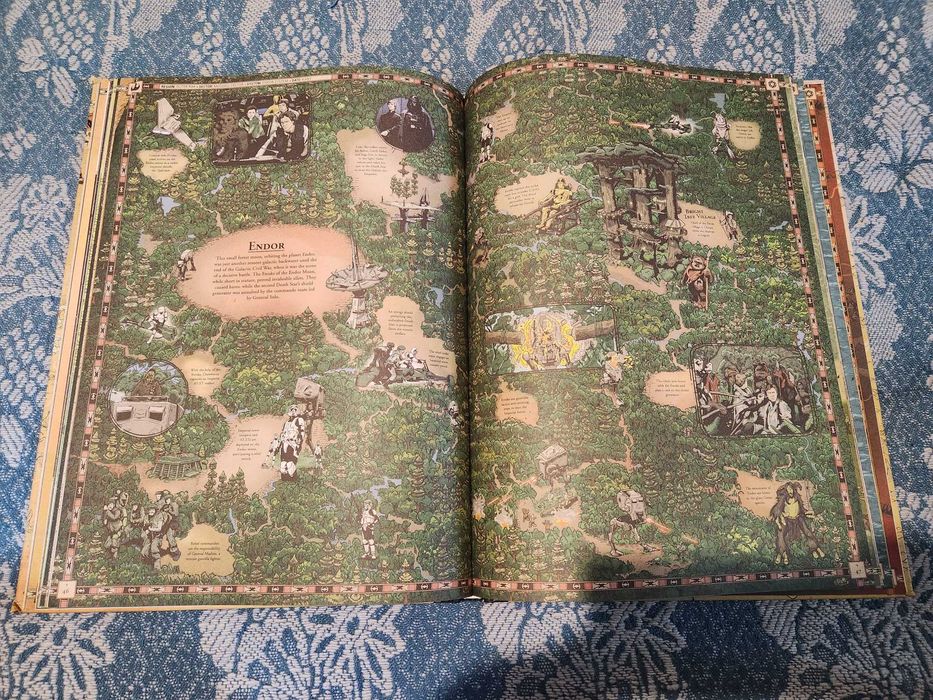 Големи книги Star Wars Galactic Atlas и Star Wars Revenge of the Sith