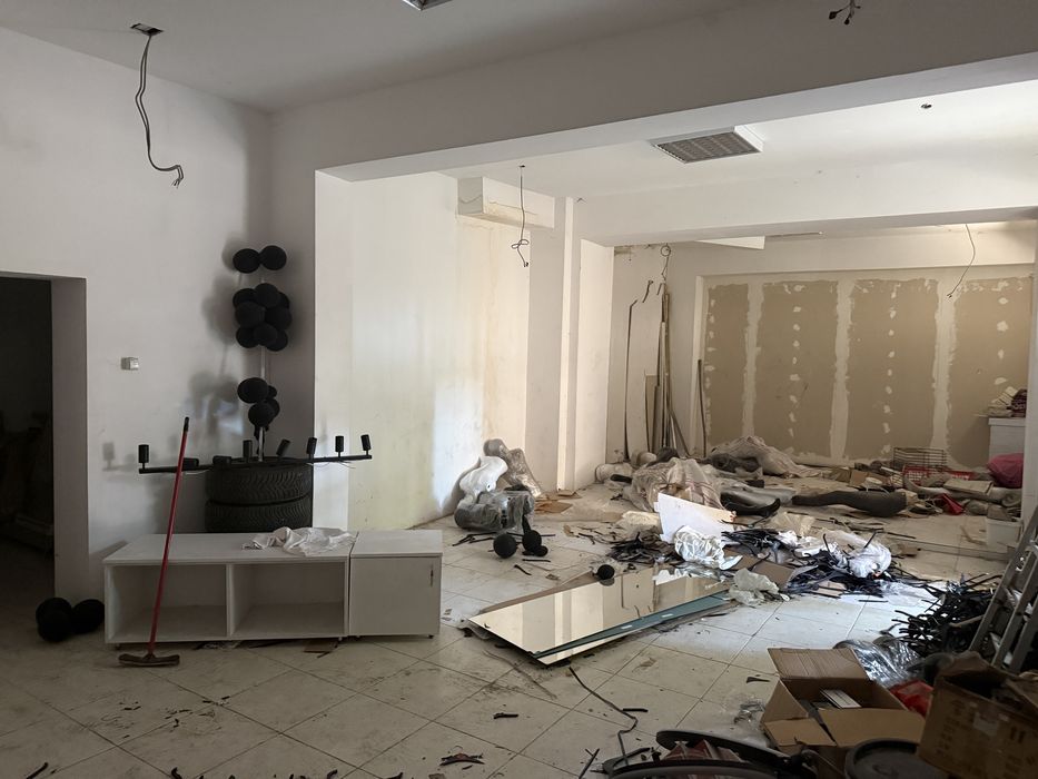 Inchiriere spatiu comercial/depozit Prelungirea Ghencea
